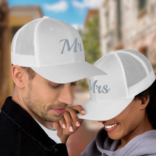 Mr ja Mrs nokamüts paaridele, pulmakink või aksessuaar mesinädalateks või kihlumiseks